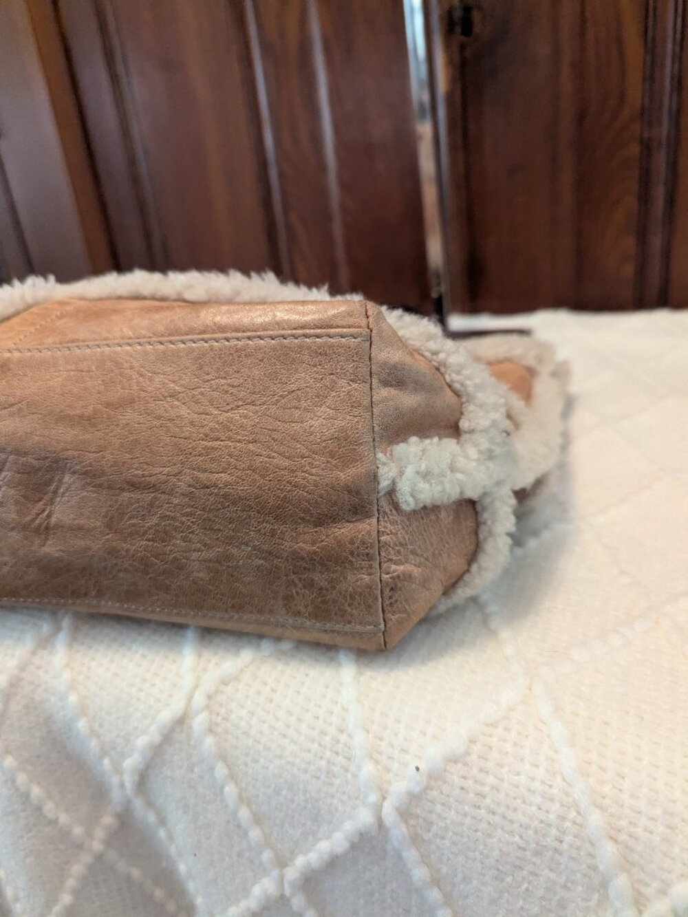 Coach Vintage 2006 Hamptons Shearling Signature Tote F06S-10393 - Picture 7 of 11